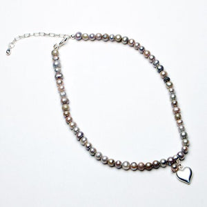FRESH WATER PEARL NECKLACE WITH HEART CHARM