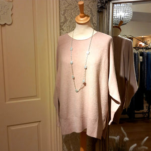 OVERSIZED SIDE SPLIT KNIT DUSKY PINK