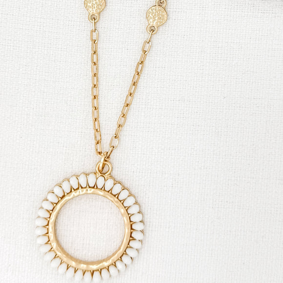 ENVY BEADED HOOP NECKLACE GOLD