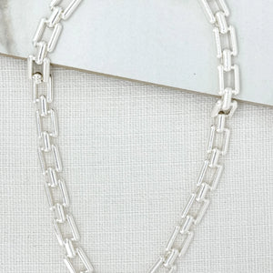 ENVY SILVER LINK T-BAR SHORT NECKLACE