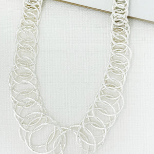 ENVY TWISTED HOOP SHORT NECKLACE