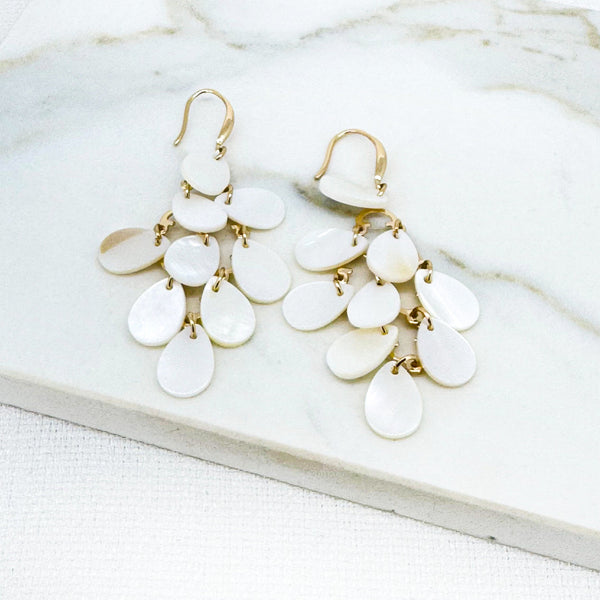 ENVY SHELL TIERED EARRINGS