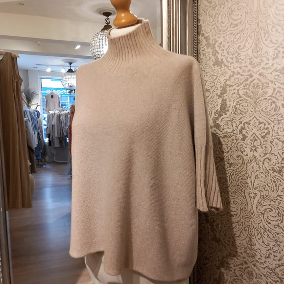 MAE RIBBED NECK CROPPED SOFT KNIT IN STONE