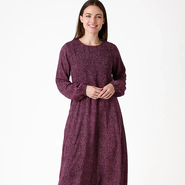 DREAMS COBBLED SPOT SHIRRED TOP DRESS MERLOT