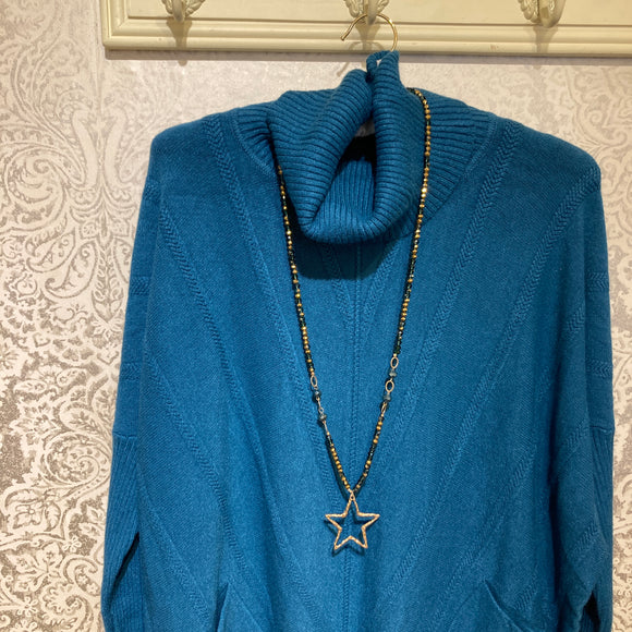 TEAL CABLE V FRONT KNIT