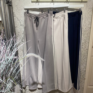 MEL STRIPE WIDE LEG TROUSER