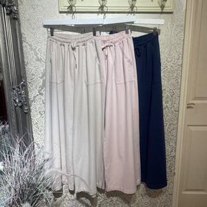 COTTON WIDE LEG POCKET JOGGER