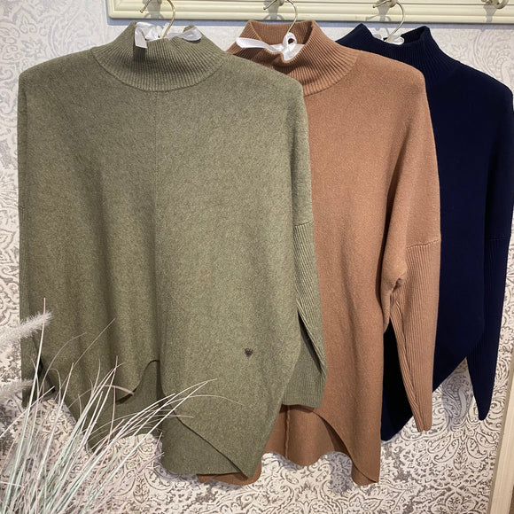 TAMMY FUNNEL NECK V FRONT KNIT