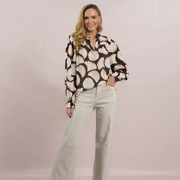 DECK BY DECOLLAGE CIRCLES BLOUSE IN CHOCOLATE