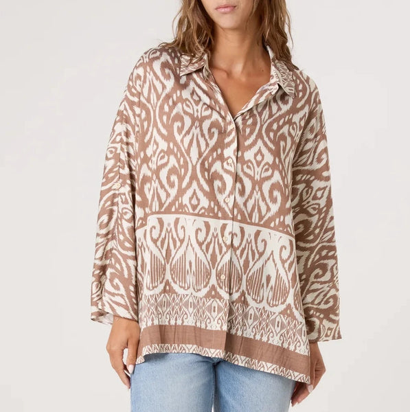 OVERSIZED DAMASK SHIRT IN MOCHA