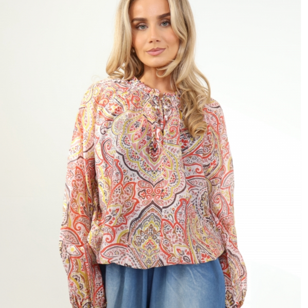 PAISLEY PEARL BLOUSE IN CORAL