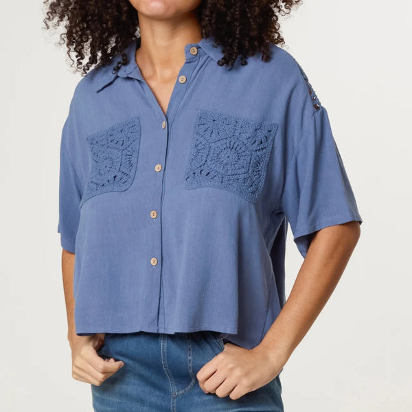 CROCHET POCKET LINEN SHIRT DENIM