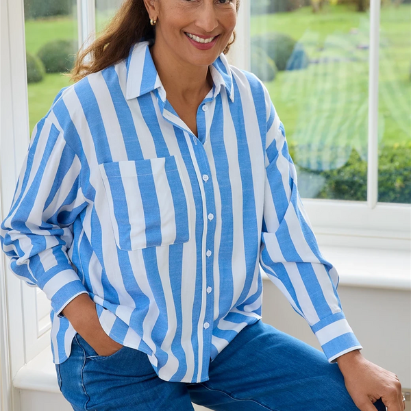 DREAMS WIDE STRIPE POCKET SHIRT IN BLUE