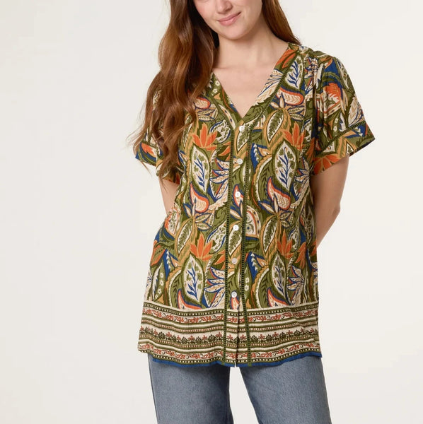 ABSTRACT LEAF BUTTON FRONT TOP GREEN